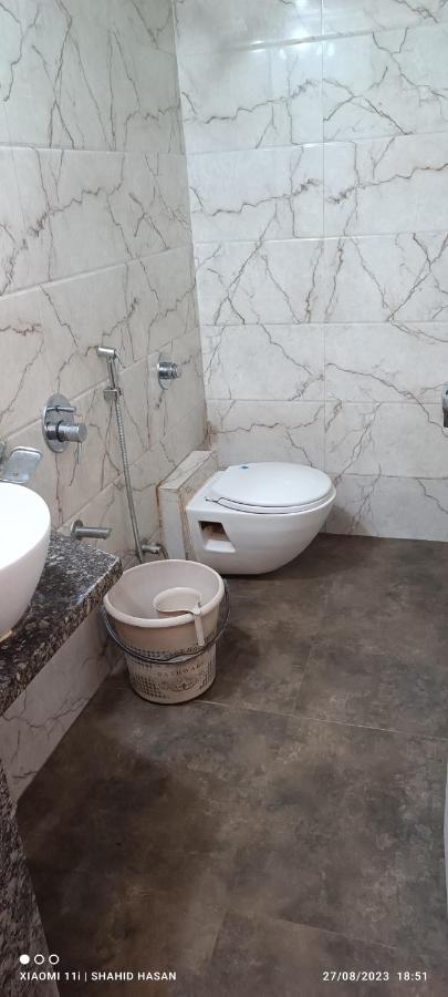Hotel A Suites Mumbai  Buitenkant foto